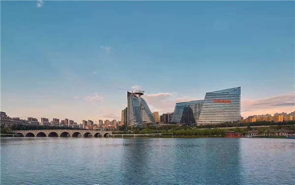 西安万众国际 首席西安国学师严峻老师国学培训08.jpg